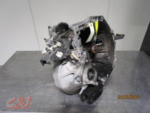 Gebruikte Versnellingsbak Opel Combo Cargo 1.5 CDTI 75 Prijs € 635,25 Inclusief btw aangeboden door C&J Bedrijfsauto's & Onderdelen