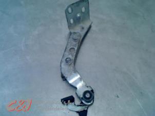 Begagnade Rullskena, skjutdörr, höger Fiat Ducato (250) 2.3 D 120 Multijet Pris € 15,75 Marginaltabell erbjuds av C&J Bedrijfsauto's & Onderdelen