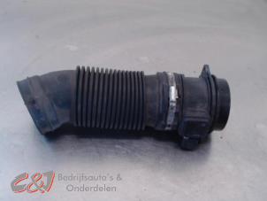 Begagnade Luftflödesmätare Peugeot Expert (G9) 2.0 HDi 140 16V Pris € 36,75 Marginaltabell erbjuds av C&J Bedrijfsauto's & Onderdelen
