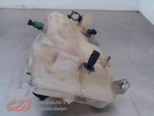 Gebruikte Expansievat Iveco New Daily IV 35C13V, C13V/P, S13V, S13V/P Prijs € 47,25 Margeregeling aangeboden door C&J Bedrijfsauto's & Onderdelen