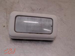 Begagnade Innerbelysning, bak Fiat Ducato (250) 2.3 D 130 Multijet Pris € 26,25 Marginaltabell erbjuds av C&J Bedrijfsauto's & Onderdelen