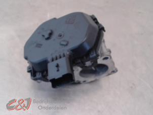 Gebruikte Gasklephuis Peugeot Partner (GC/GF/GG/GJ/GK) 1.6 HDI, BlueHDI 75 Prijs € 21,00 Margeregeling aangeboden door C&J Bedrijfsauto's & Onderdelen