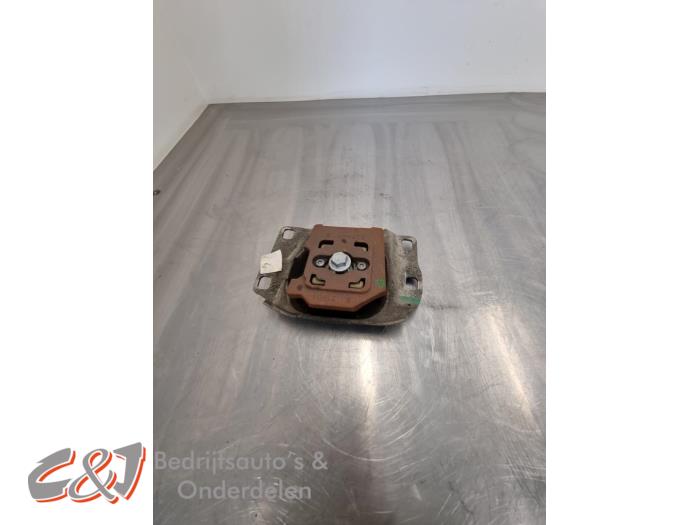 Motorfäste från en Ford Tourneo Connect/Grand Tourneo Connect 1.5 EcoBlue 2021