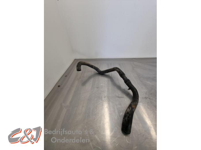 Kylarslang från en Ford Tourneo Connect/Grand Tourneo Connect 1.5 EcoBlue 2021