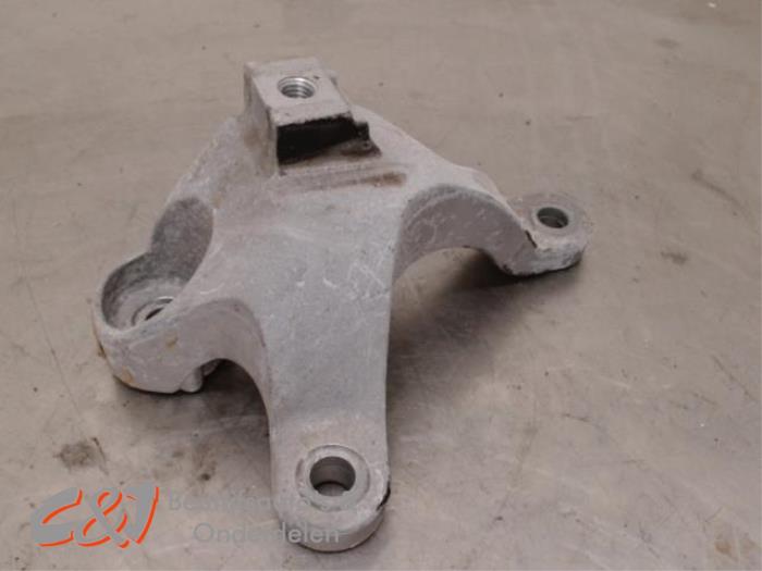 Fäste, växellåda från en Ford Tourneo Connect/Grand Tourneo Connect 1.5 EcoBlue 2021