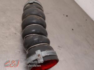 Begagnade Laddluftkylarslang Ford Tourneo Connect/Grand Tourneo Connect 1.5 EcoBlue Pris € 21,00 Marginaltabell erbjuds av C&J Bedrijfsauto's & Onderdelen