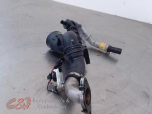 Begagnade EGR-rör Fiat Talento 2.0 EcoJet BiTurbo 120 Pris € 47,25 Marginaltabell erbjuds av C&J Bedrijfsauto's & Onderdelen