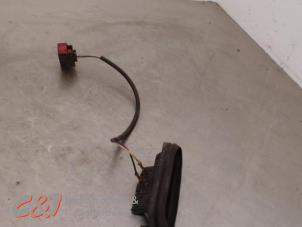 Begagnade Dörrkontaktbrytare Fiat Ducato (250) 2.3 D 130 Multijet Pris € 26,25 Marginaltabell erbjuds av C&J Bedrijfsauto's & Onderdelen