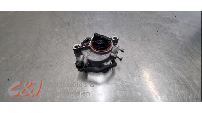 Vakuumpump (diesel) från en Ford Tourneo Connect/Grand Tourneo Connect 1.5 EcoBlue 2021