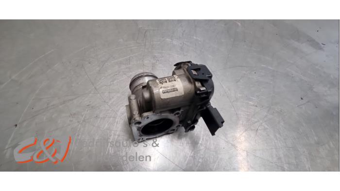 Spjällhus från en Ford Tourneo Connect/Grand Tourneo Connect 1.5 EcoBlue 2021