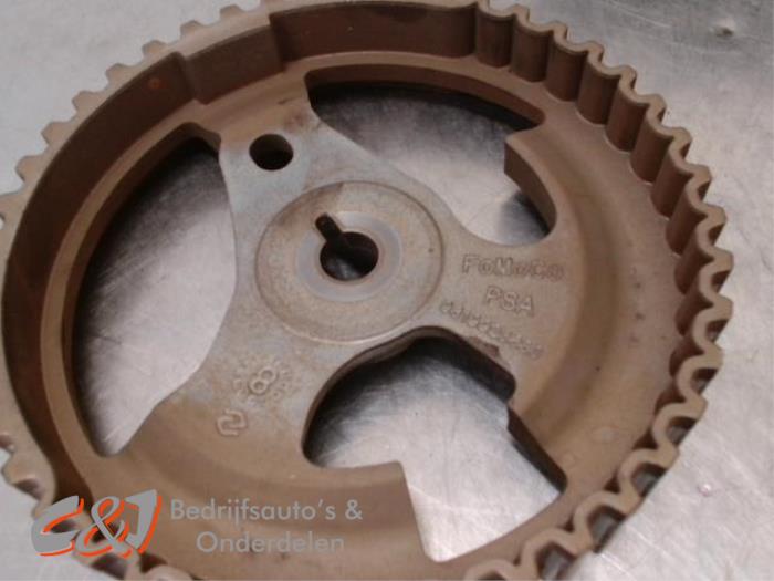 Kamaxeldrev från en Ford Tourneo Connect/Grand Tourneo Connect 1.5 EcoBlue 2021