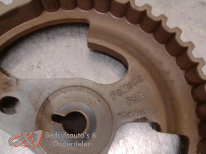 Kamaxeldrev från en Ford Tourneo Connect/Grand Tourneo Connect 1.5 EcoBlue 2021