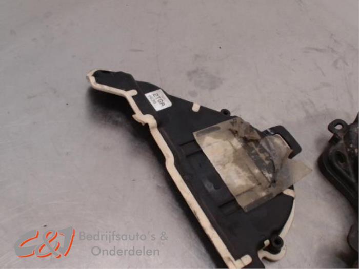 Kamremsskydd från en Ford Tourneo Connect/Grand Tourneo Connect 1.5 EcoBlue 2021