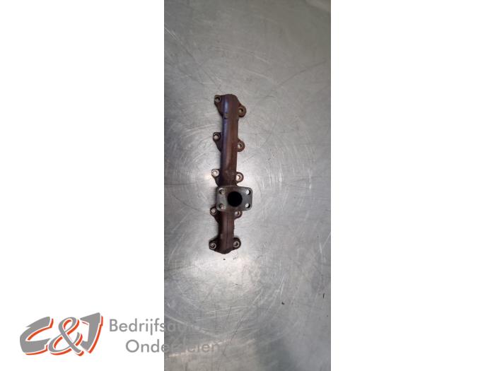 Avgasgrenrör från en Ford Tourneo Connect/Grand Tourneo Connect 1.5 EcoBlue 2021