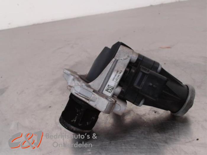 EGR-ventil från en Ford Tourneo Connect/Grand Tourneo Connect 1.5 EcoBlue 2021