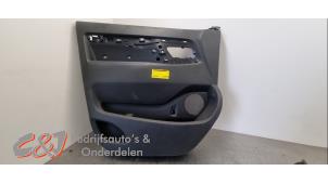 Gebruikte Portierbekleding 2Deurs links Peugeot Expert (V1/VA/VB/VE/VF/VT/VY) 2.0 Blue HDi 180 16V Prijs € 105,00 Margeregeling aangeboden door C&J Bedrijfsauto's & Onderdelen