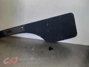 Begagnade List, bagageutrymme Volkswagen Caddy IV 2.0 TDI 102 Pris € 42,00 Marginaltabell erbjuds av C&J Bedrijfsauto's & Onderdelen