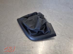 Begagnade Växelspaksskydd Fiat Ducato (250) 2.3 D 180 Multijet Pris € 26,25 Marginaltabell erbjuds av C&J Bedrijfsauto's & Onderdelen