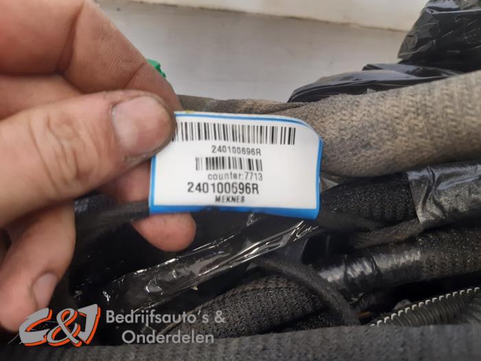 Wiazka przewodów z Renault Trafic (1FL/2FL/3FL/4FL) 2.0 dCi 16V 150 2022