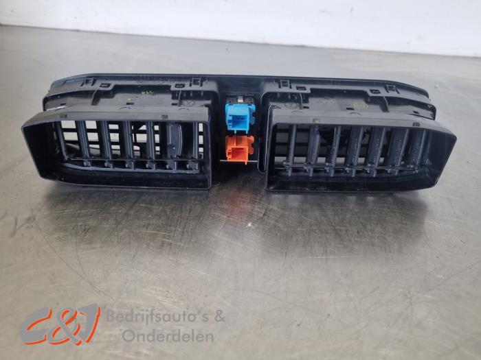 Paniekverlichtings Schakelaar van een Volkswagen Caddy IV 1.4 TSI 16V 2020