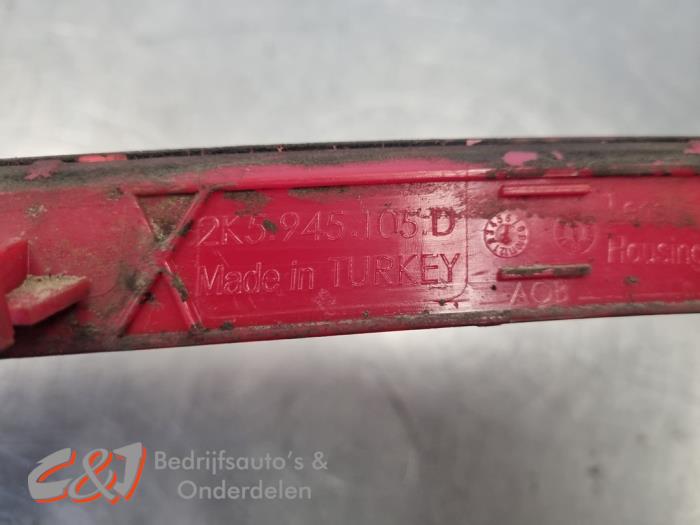 Bumper reflector links-achter van een Volkswagen Caddy IV 1.4 TSI 16V 2020