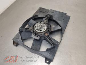 Begagnade Kylfläktshus Fiat Ducato (243/244/245) 2.3 JTD 16V Pris € 52,50 Marginaltabell erbjuds av C&J Bedrijfsauto's & Onderdelen