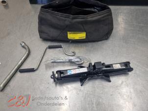 Gebruikte Krikset Peugeot Bipper (AA) 1.3 HDI Prijs € 52,50 Margeregeling aangeboden door C&J Bedrijfsauto's & Onderdelen