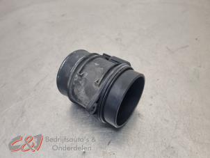 Gebruikte Luchtmassameter Renault Master III (FV) 2.3 dCi 125 16V FWD Prijs € 21,00 Margeregeling aangeboden door C&J Bedrijfsauto's & Onderdelen