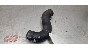 Begagnade Laddluftkylarslang Peugeot Boxer (U9) 2.0 BlueHDi 160 Pris € 21,00 Marginaltabell erbjuds av C&J Bedrijfsauto's & Onderdelen