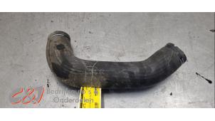Begagnade Laddluftkylarslang Peugeot Boxer (U9) 2.0 BlueHDi 160 Pris € 26,25 Marginaltabell erbjuds av C&J Bedrijfsauto's & Onderdelen