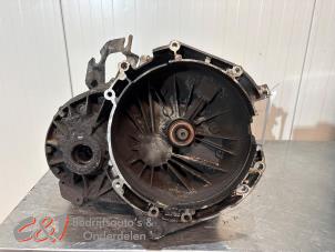 Begagnade Växellåda Ford Transit 2.2 TDCi 16V Pris € 315,00 Marginaltabell erbjuds av C&J Bedrijfsauto's & Onderdelen