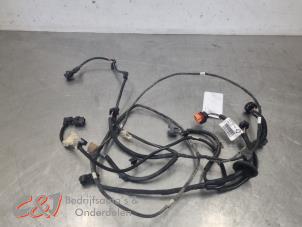 Begagnade Kabel (diverse) Renault Trafic (1FL/2FL/3FL/4FL) 2.0 dCi 16V 150 Pris € 42,00 Marginaltabell erbjuds av C&J Bedrijfsauto's & Onderdelen