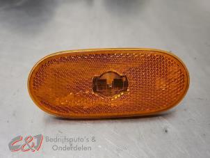 Gebruikte Richtingaanwijzer links Mercedes Sprinter 3t (910.6) 211 CDI 2.1 D FWD Prijs € 10,50 Margeregeling aangeboden door C&J Bedrijfsauto's & Onderdelen