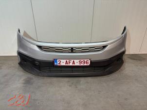 Begagnade Främre stötfångare Fiat Talento 1.6 MultiJet Biturbo 120 Pris € 262,50 Marginaltabell erbjuds av C&J Bedrijfsauto's & Onderdelen