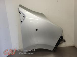 Gebruikte Spatbord rechts-voor Renault Trafic Passenger (1JL/2JL/3JL/4JL) 1.6 dCi 95 Prijs € 157,50 Margeregeling aangeboden door C&J Bedrijfsauto's & Onderdelen