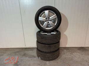 Gebruikte Sportvelgenset + banden Volkswagen Transporter T5 2.0 TDI DRF Prijs € 418,95 Margeregeling aangeboden door C&J Bedrijfsauto's & Onderdelen
