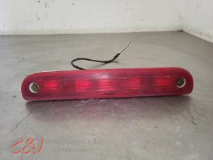 Begagnade Tredje bromsljus Fiat Ducato (250) 2.3 D 120 Multijet Pris € 15,75 Marginaltabell erbjuds av C&J Bedrijfsauto's & Onderdelen