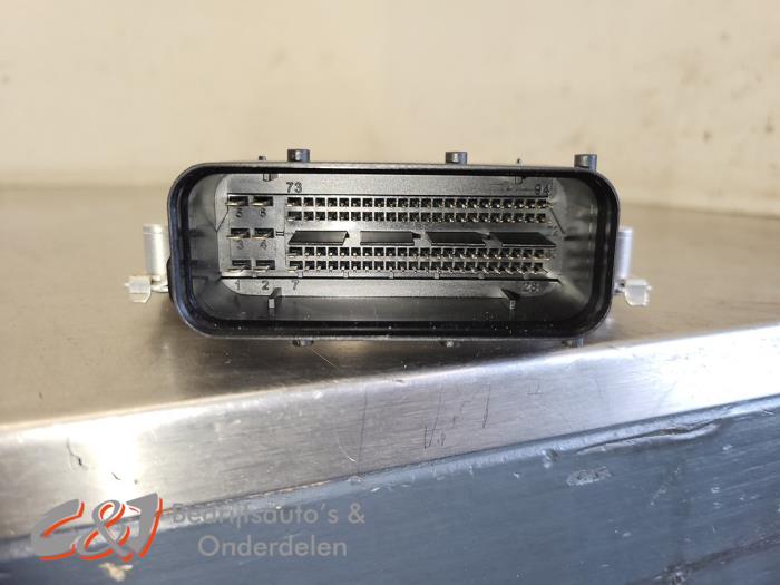 AdBlue-dator från en Mercedes-Benz V (447.8) 2.1 250 BlueTEC, 250 d 16V 2016