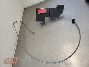 Begagnade Motorhuvsspak Mercedes V (447.8) 2.1 250 BlueTEC, 250 d 16V Pris € 42,00 Marginaltabell erbjuds av C&J Bedrijfsauto's & Onderdelen