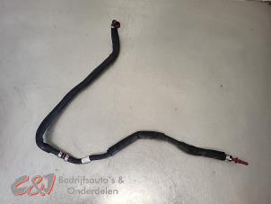 Używane Przewód paliwowy Fiat Talento 2.0 EcoJet BiTurbo 170 Cena € 36,75 Procedura marży oferowane przez C&J Bedrijfsauto's & Onderdelen