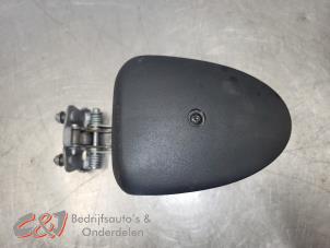 Begagnade Dörrfångare buss/transport vänster Opel Vivaro 1.6 CDTI BiTurbo 140 Pris € 26,25 Marginaltabell erbjuds av C&J Bedrijfsauto's & Onderdelen