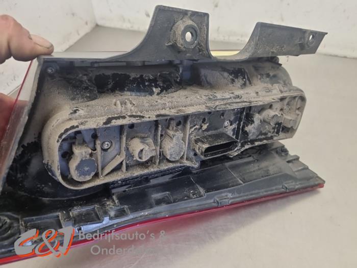 Baklykta, höger från en Mercedes-Benz Vito Tourer (447.7) 2.2 116 CDI 16V 2015