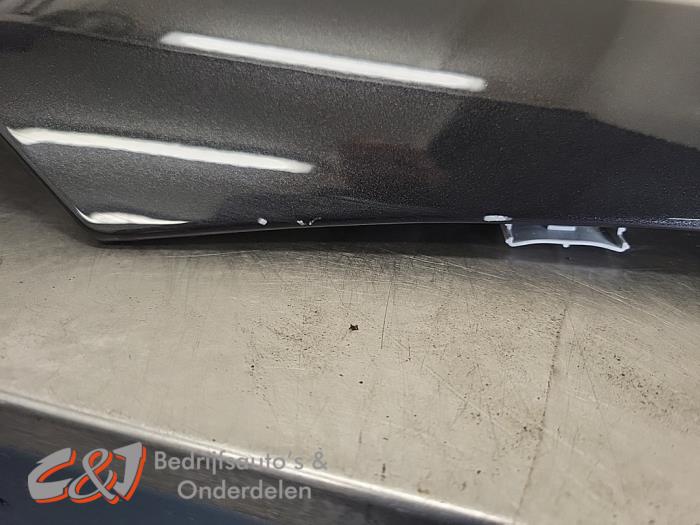 Scherm rechts-voor van een Renault Trafic (1FL/2FL/3FL/4FL) 2.0 dCi 16V 150 2024