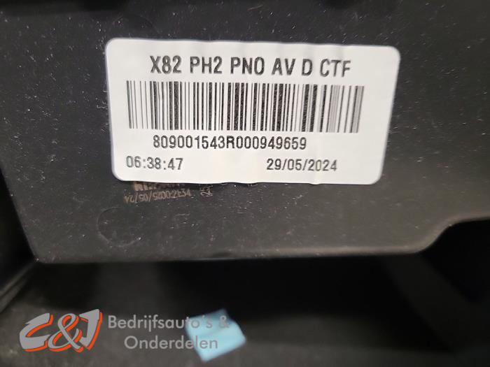 Portierbekleding 2Deurs rechts van een Renault Trafic (1FL/2FL/3FL/4FL) 2.0 dCi 16V 150 2024