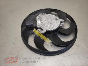 Gebruikte Koelvin Renault Trafic (1FL/2FL/3FL/4FL) 2.0 dCi 16V 150 Prijs € 47,25 Margeregeling aangeboden door C&J Bedrijfsauto's & Onderdelen