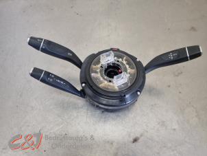 Begagnade Spak, rattstång Mercedes Vito (447.6) 2.2 116 CDI 16V Pris € 183,75 Marginaltabell erbjuds av C&J Bedrijfsauto's & Onderdelen