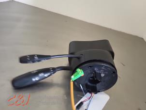 Gebruikte Combischakelaar Stuurkolom Volkswagen Crafter 2.0 TDI 16V Prijs € 63,00 Margeregeling aangeboden door C&J Bedrijfsauto's & Onderdelen