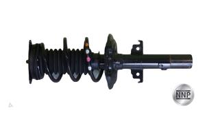 Begagnade Stötdämpare, höger fram Renault Megane IV Estate (RFBK) 1.2 Energy TCE 100 Pris € 90,75 Inklusive moms erbjuds av NNP Automotive Group