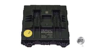 Begagnade Komfortmodul Volkswagen Polo V (6R) Pris € 139,15 Inklusive moms erbjuds av NNP Automotive Group