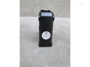 Begagnade Diverse Volkswagen Golf V (1K1) Pris € 12,10 Inklusive moms erbjuds av NNP Automotive Group